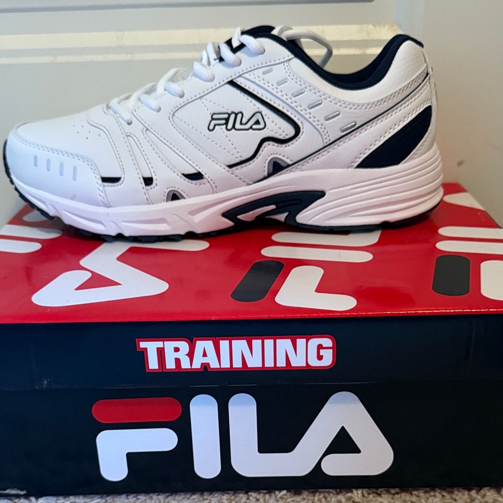 New in box - Fila Men's White and Navy Athletic Shoes